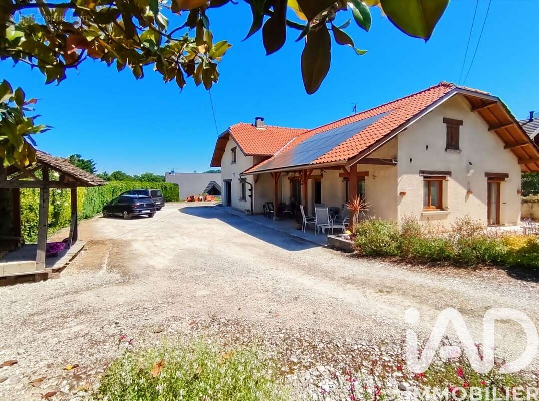 Maison 159 m² à Aix-Les-Bains  - photo 9