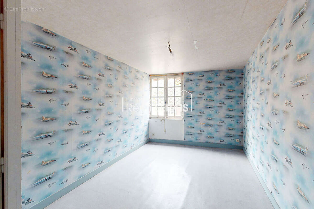 Maison à BELLOU-EN-HOULME