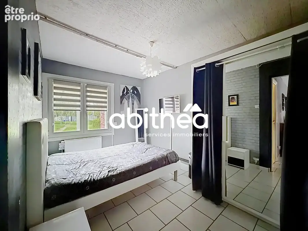 Plain pied de 70m2 en centre ville avec garage et jardin - photo 5