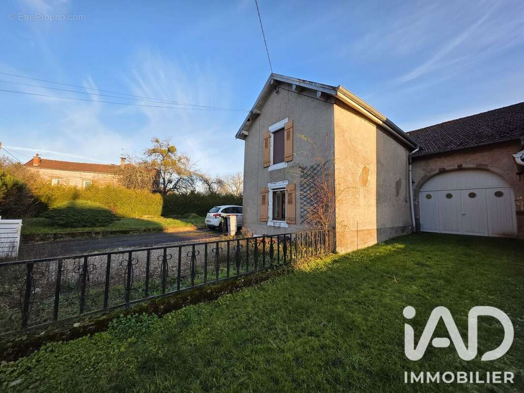 Maison 112 m² à Corbenay  - photo 4