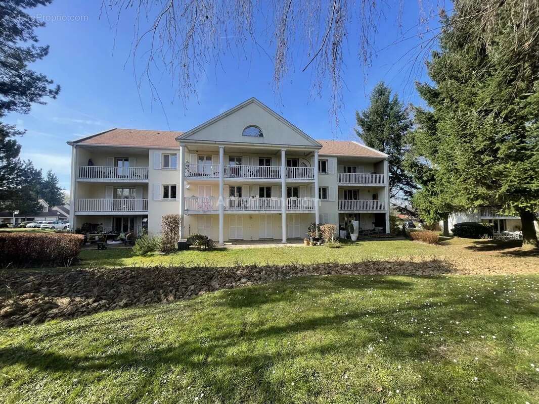 Appartement à SAINT-GERMAIN-LES-CORBEIL