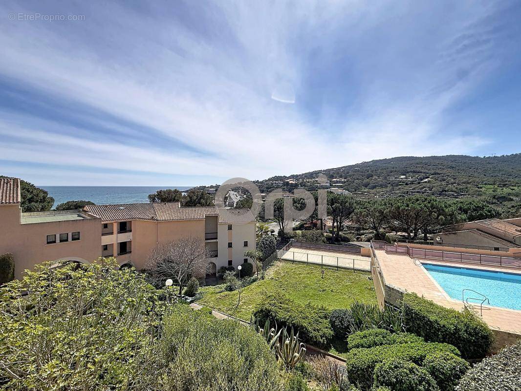 Appartement à LES ISSAMBRES