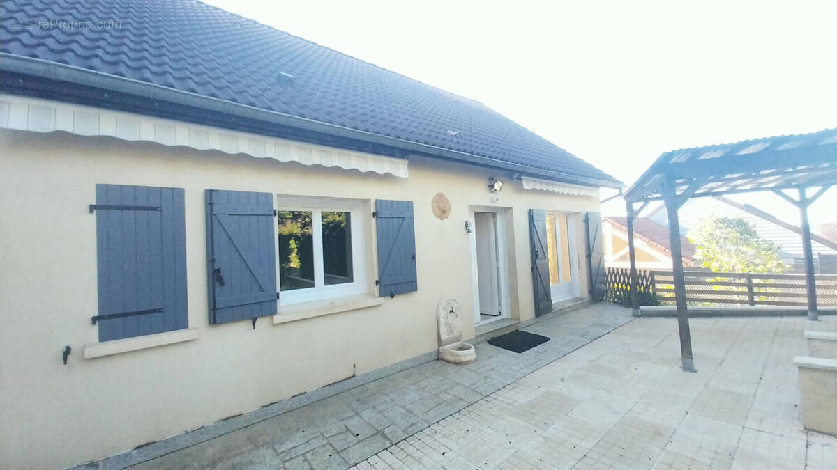 Maison à CHATILLON-LE-DUC