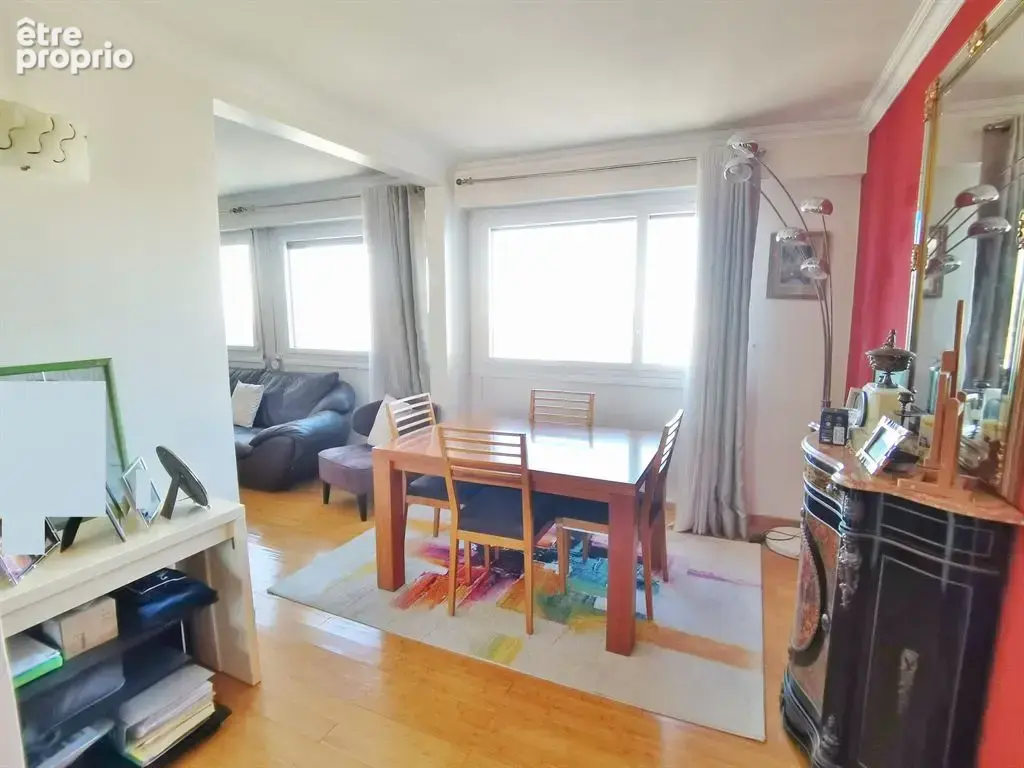 Bas Belleville appartement familial avec une vue dégagée - photo 4