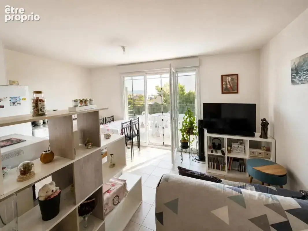 Appartement 2 pièces de 43 m² situé à Marseille - photo 2