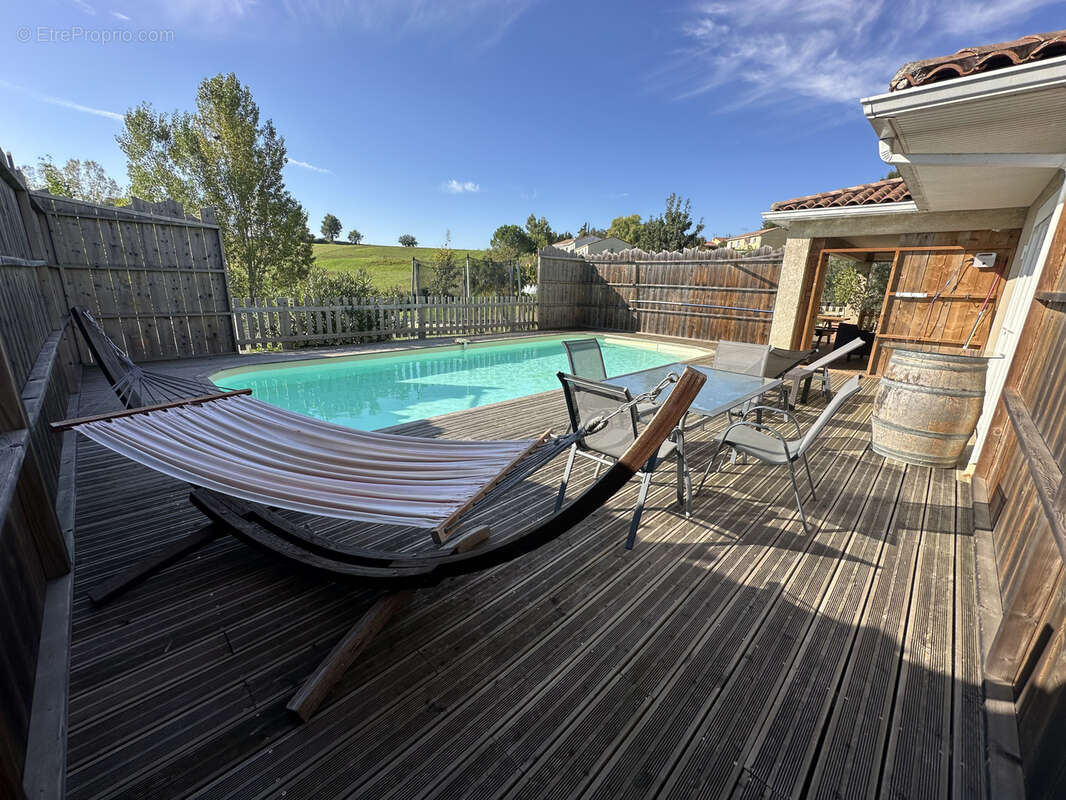 Maison à LASGRAISSES