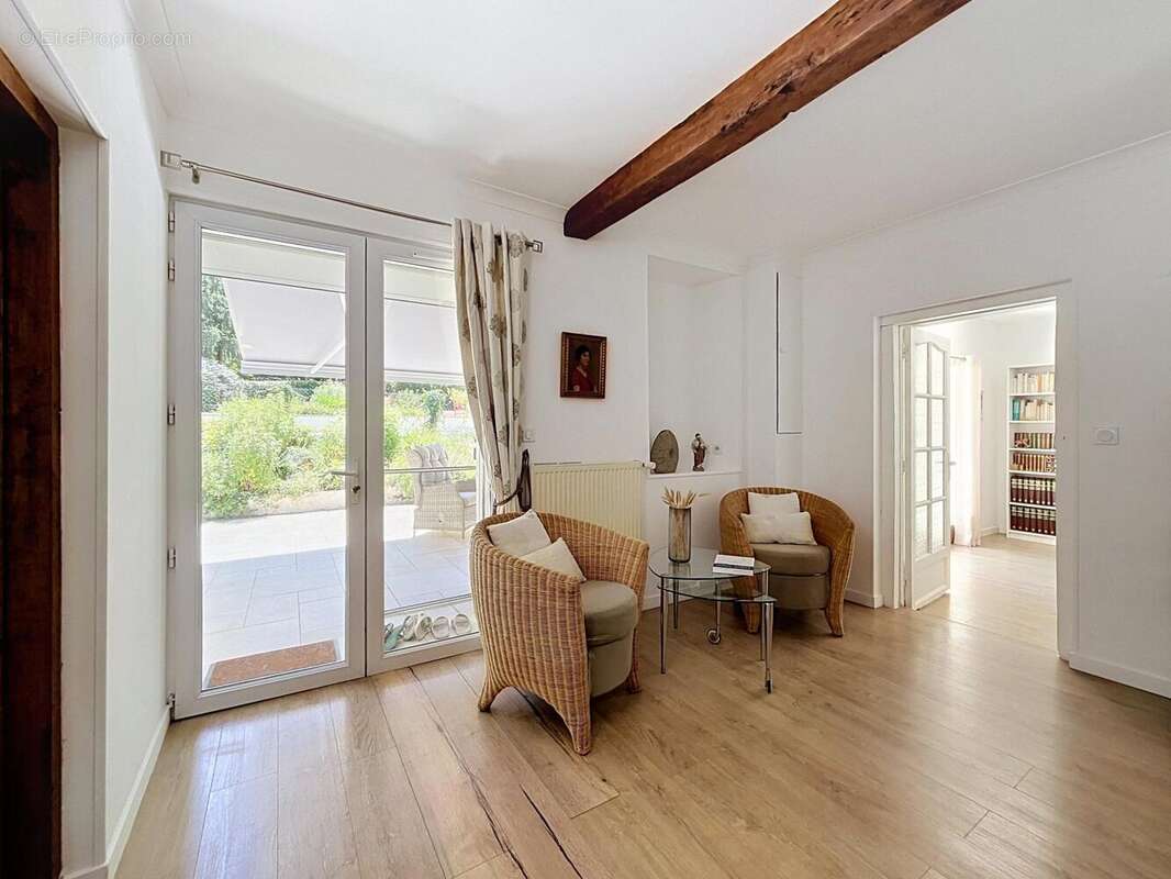 Maison 180 m² à La Bastide-De-Besplas  - photo 5