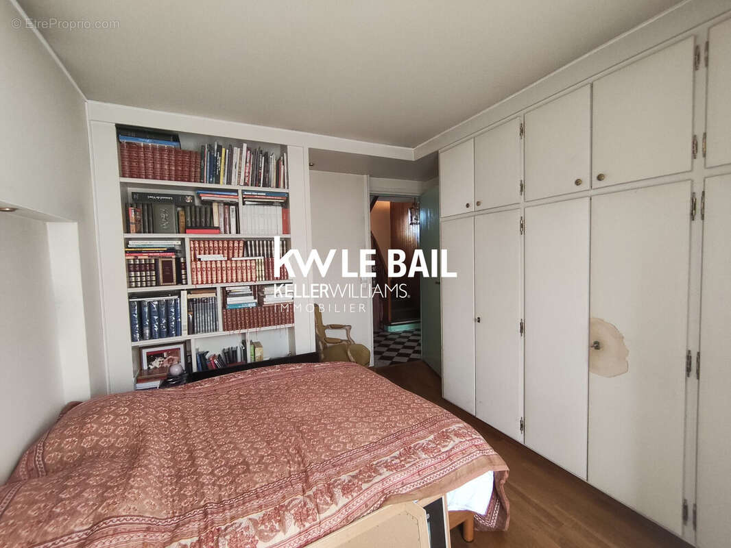 Appartement 160 m² à Cergy  - photo 4
