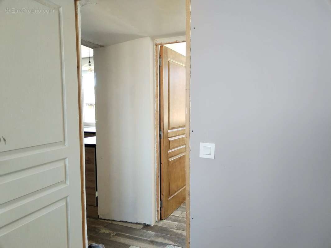 Longère avec grange – 4 pièces – 2 chambres – fort potentiel - photo 14