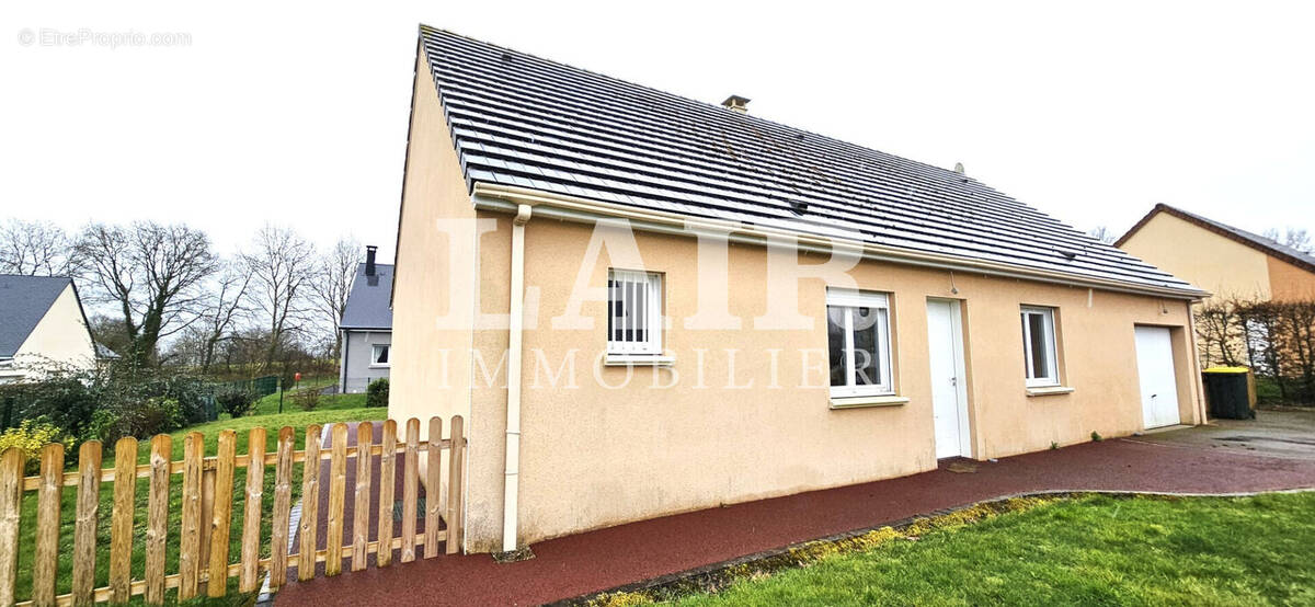 Maison à SAINT-PIERRE-DES-NIDS