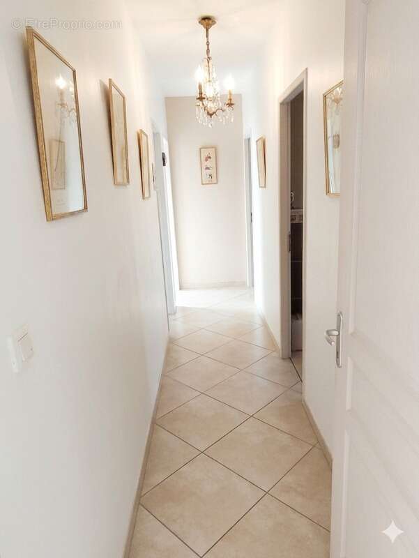 Maison à RUELLE-SUR-TOUVRE