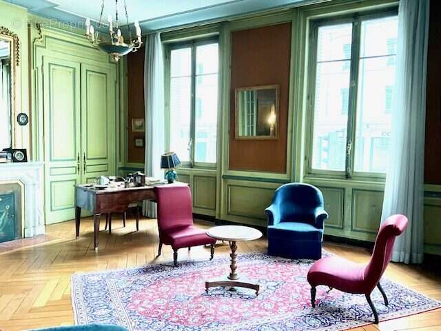 Appartement à LYON-6E