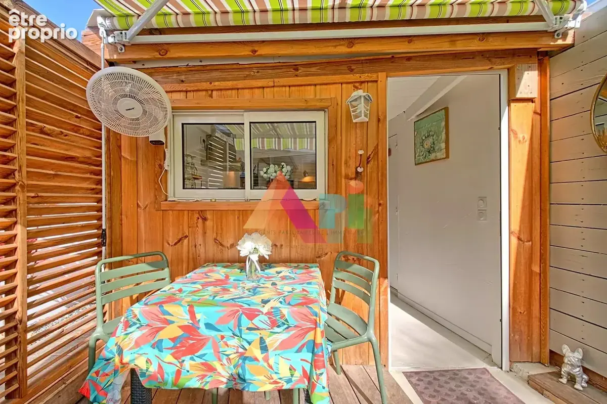 Villa 4 chambres + 2 studios indépendants — Piscine — À deux pas de la plage - photo 16