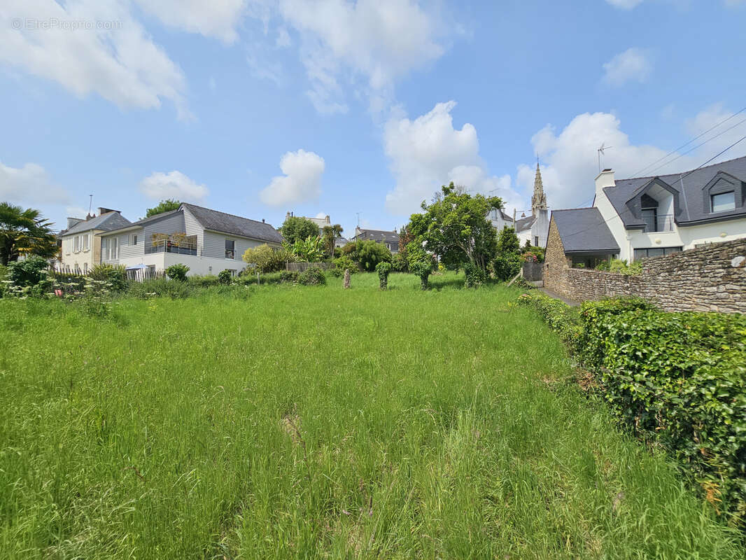 Terrain à LA FORET-FOUESNANT