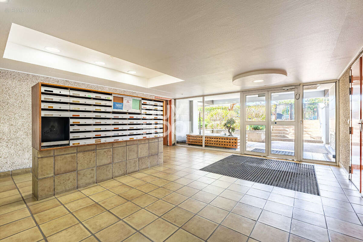 Appartement à GENNEVILLIERS