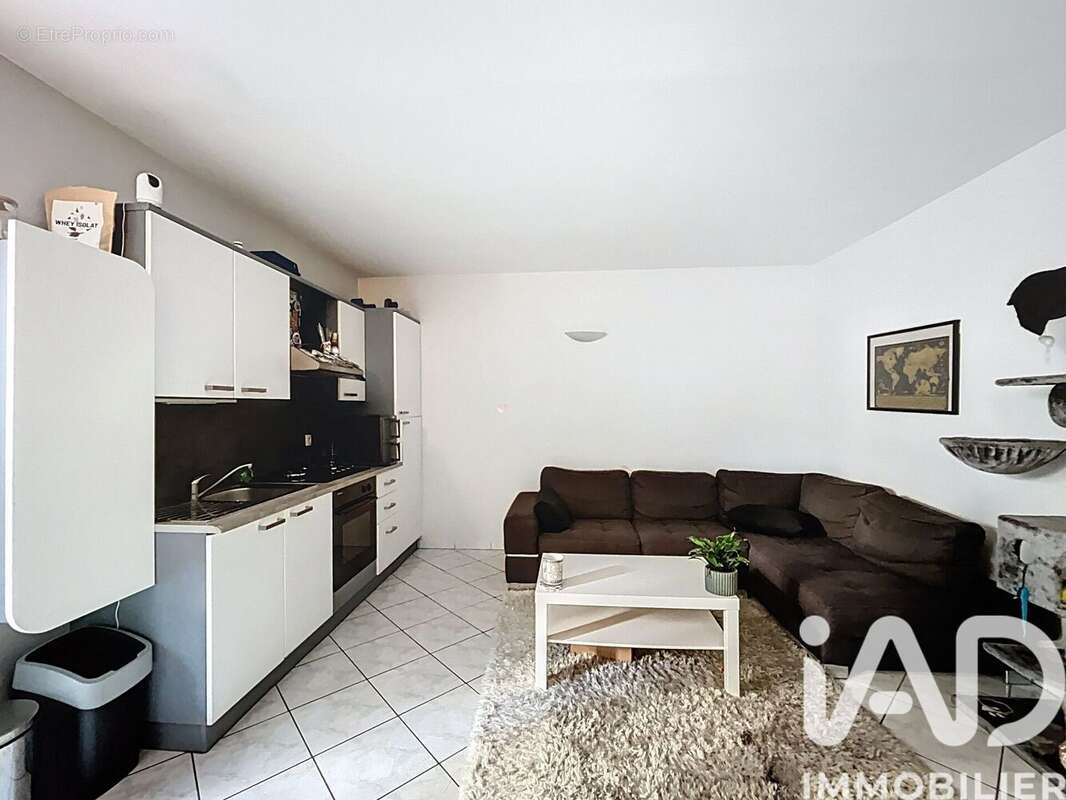 Photo 9 - Appartement à VILLEURBANNE