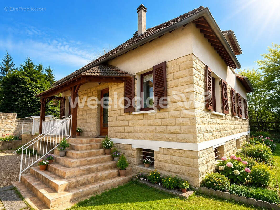 Maison à CONDECOURT