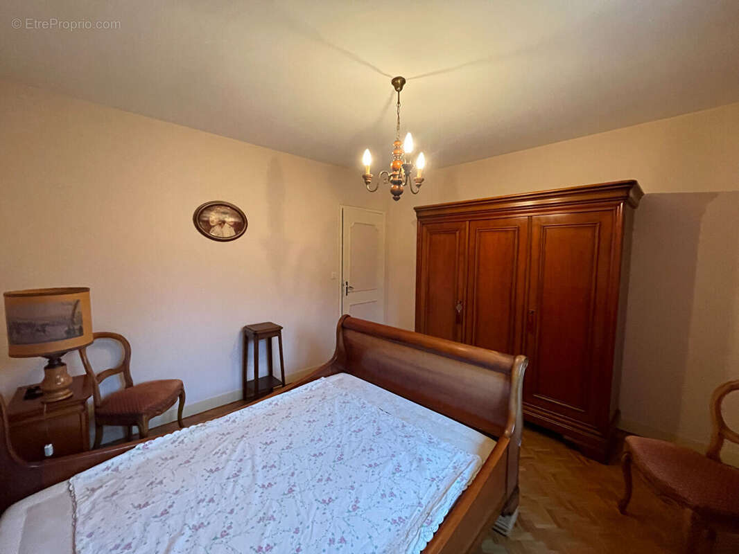 Maison à AIXE-SUR-VIENNE