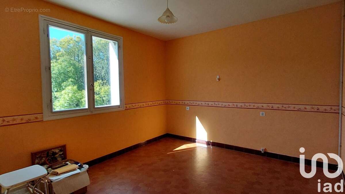 Photo 9 - Maison à SAINT-SULPICE-LAURIERE