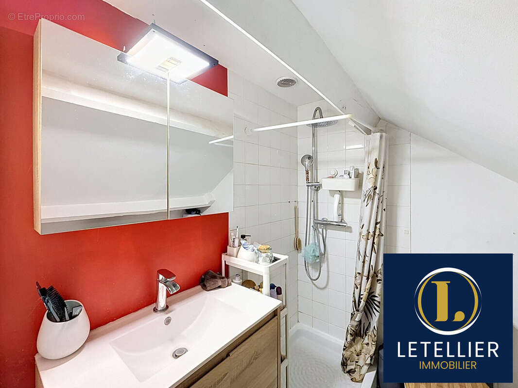 Maison 51 m² à Saint-Etienne-Du-Rouvray  - photo 7
