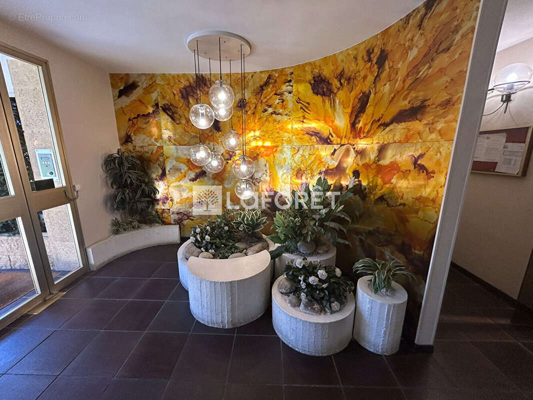 Grand T3 , 104 m2 , Cabot - photo 18