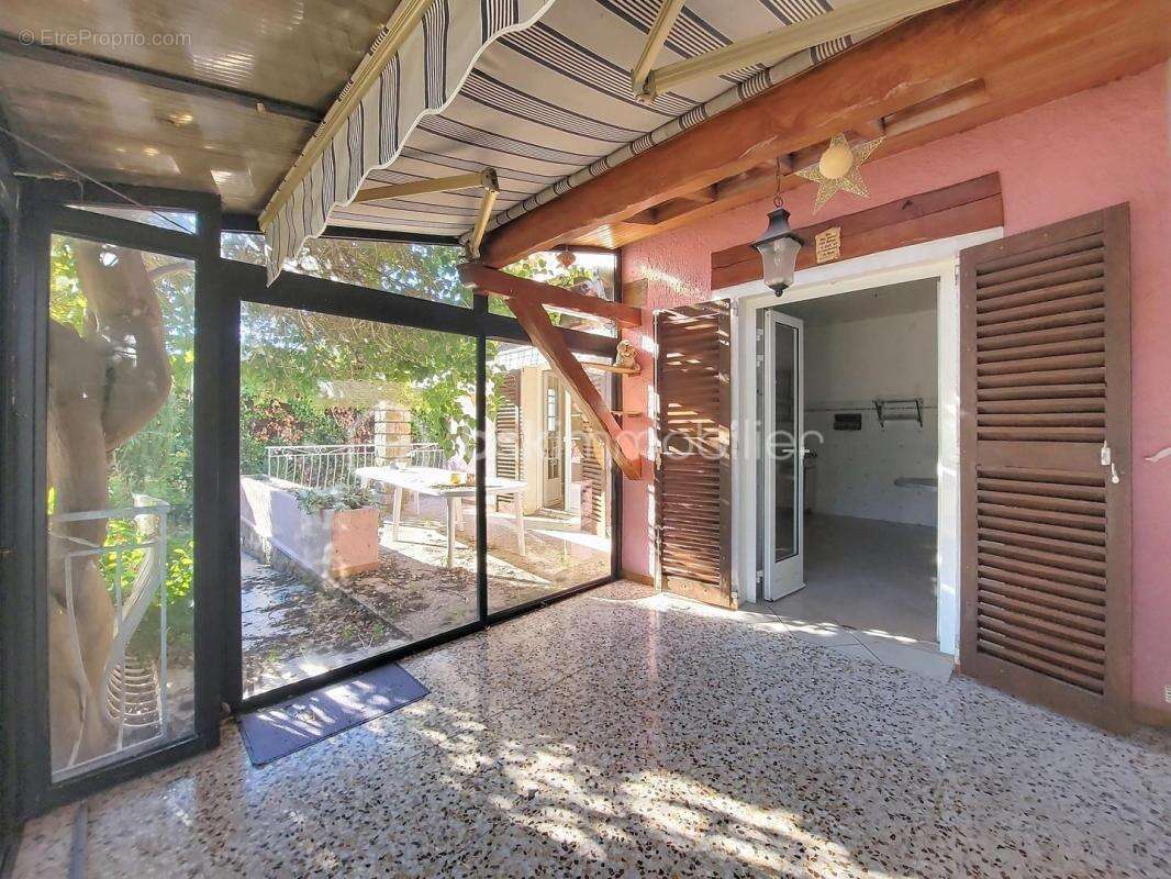 Maison à SIX-FOURS-LES-PLAGES