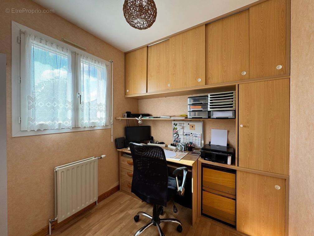   - Maison à SAINT-JACQUES-DE-THOUARS