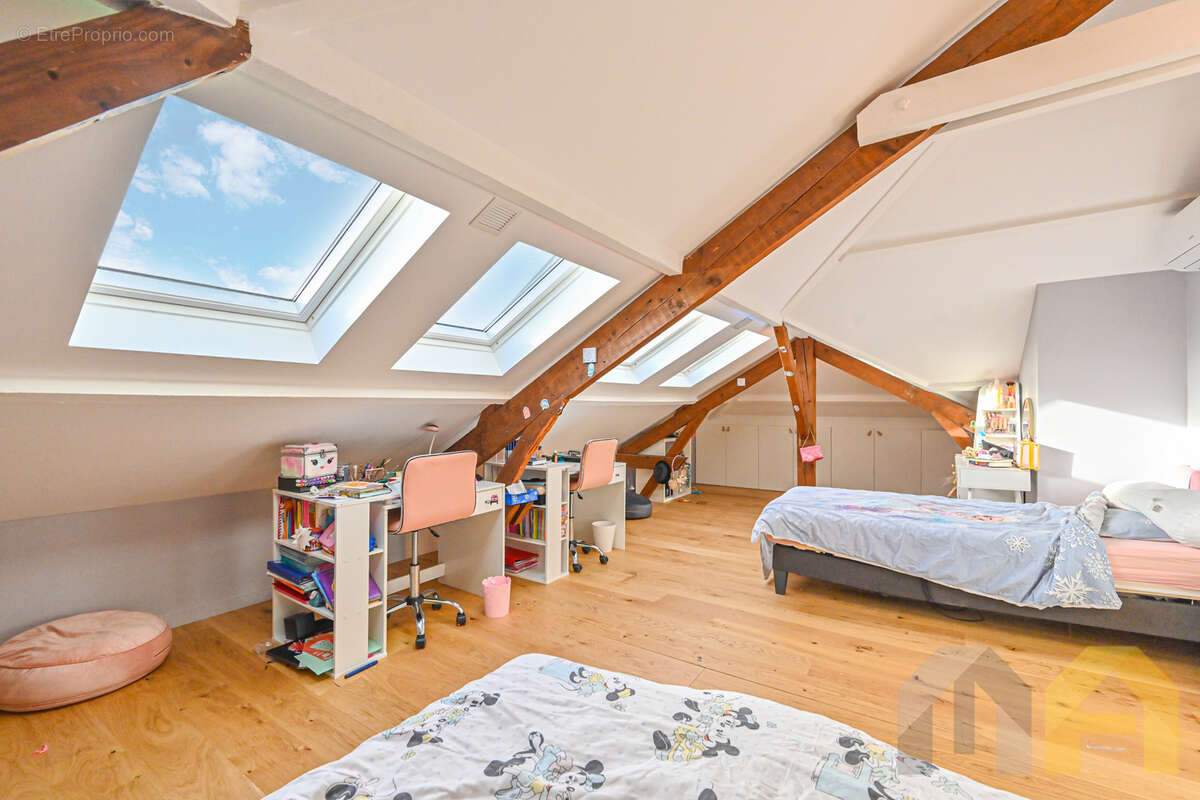 Maison à NOGENT-SUR-MARNE