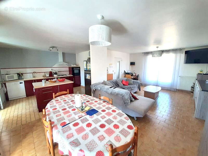 Belle maison sur sous-sol, terrain 1600m2 - photo 8