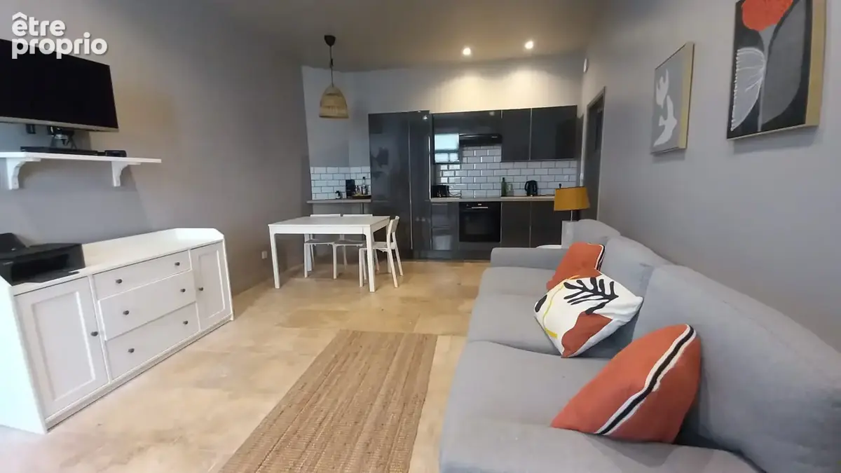 maison 9 pièces de 211 m2 - photo 9