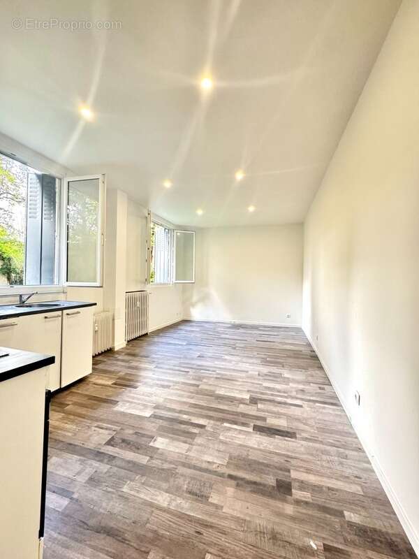 Appartement à RIS-ORANGIS