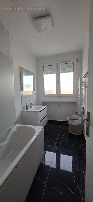 Appartement à COSNE-COURS-SUR-LOIRE