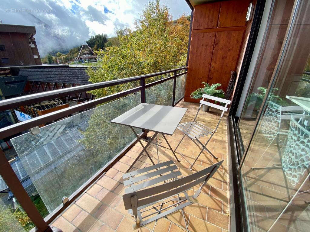 Appartement à LE CHATEL