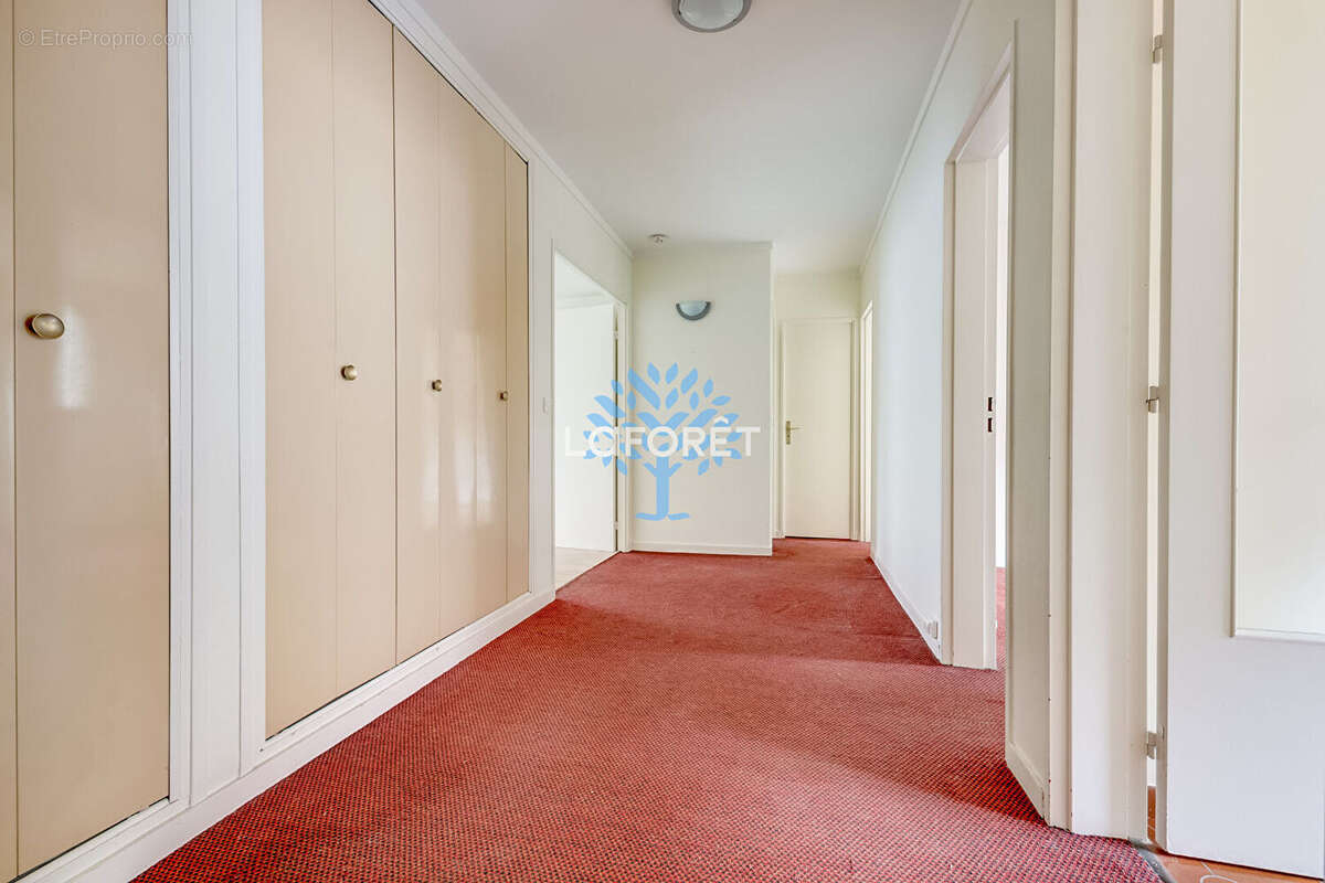 Appartement à PARIS-20E