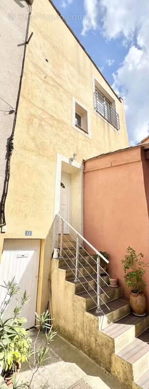 Maison à CAMPS-LA-SOURCE