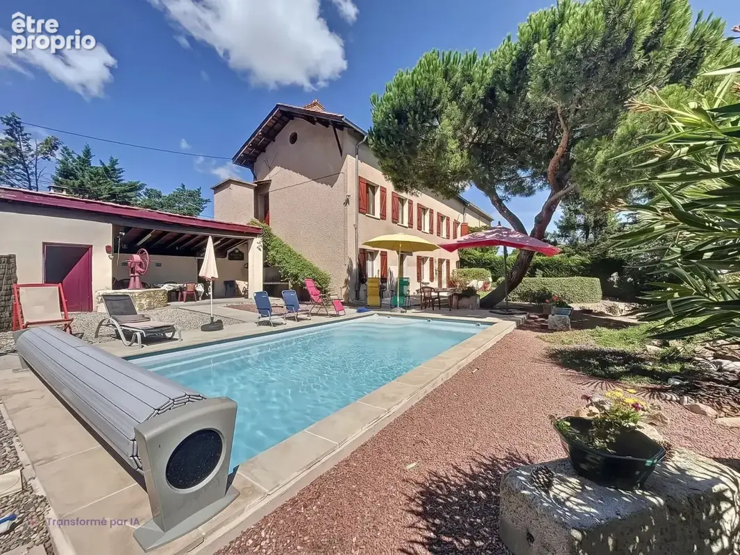Vente : maison 261m² à chalain le comtal - photo 2