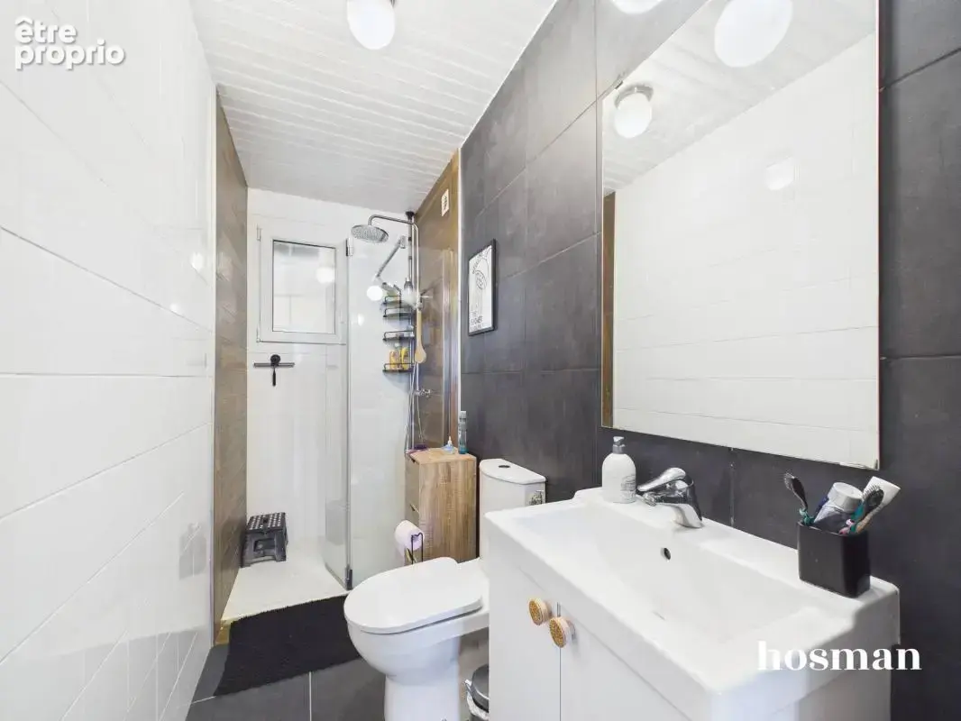 Magnifique maison 5 pièces de 128,43 m² habitables (154,62 m² au sol) avec terrasse et garage - Rue de Gesvres, Nantes - photo 13