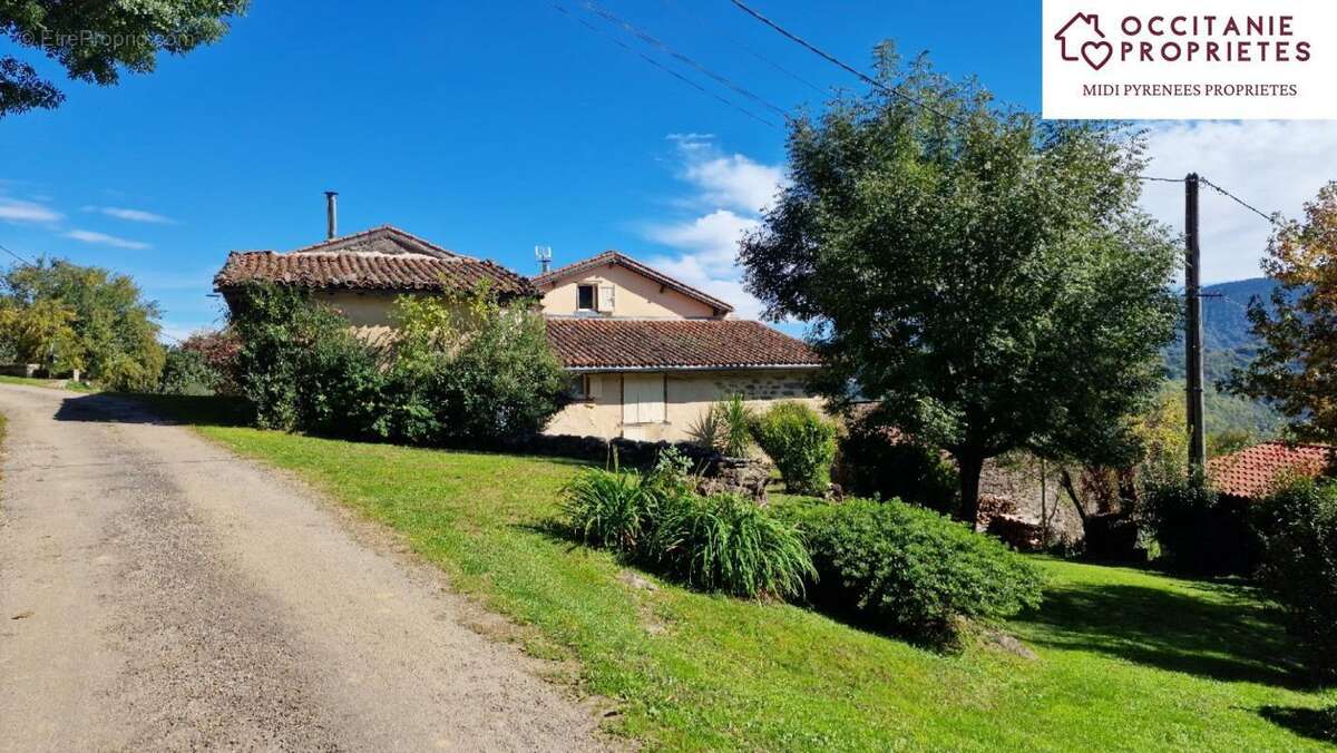 Maison à ESPLAS-DE-SEROU
