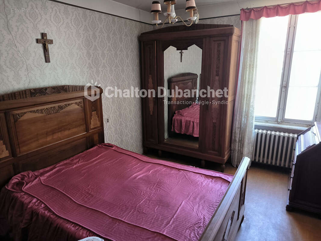 Maison à BUSSIERES