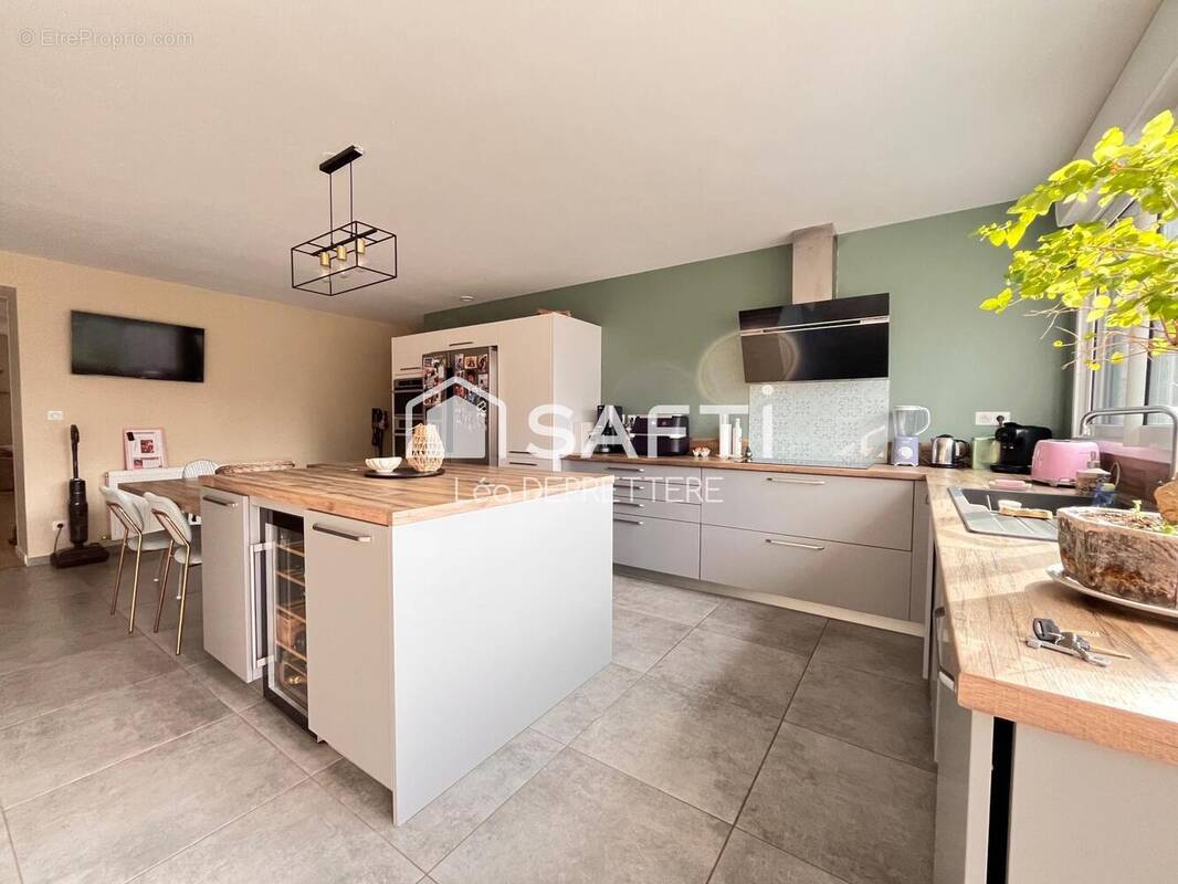 Photo 1 - Maison à BRUAY-LA-BUISSIERE