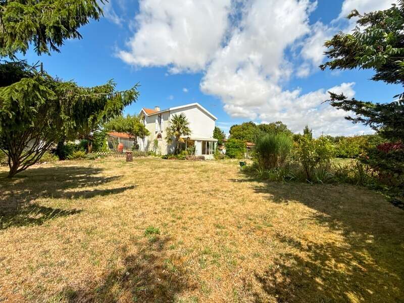 Maison à AYTRE