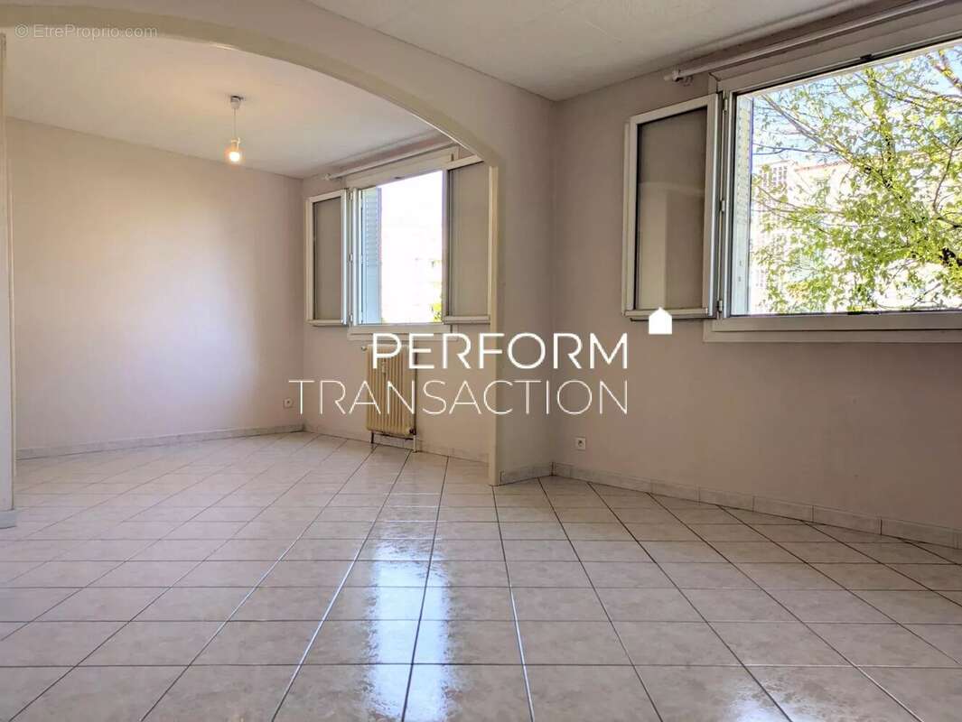 Appartement à SEYSSINET-PARISET