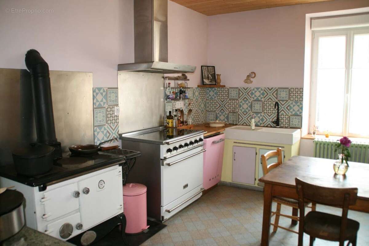 Maison à SAINT-SERVANT