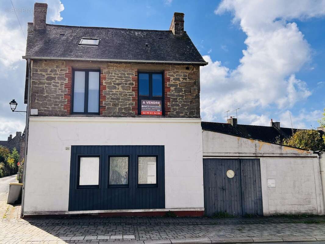 Maison à SAINT-COULOMB