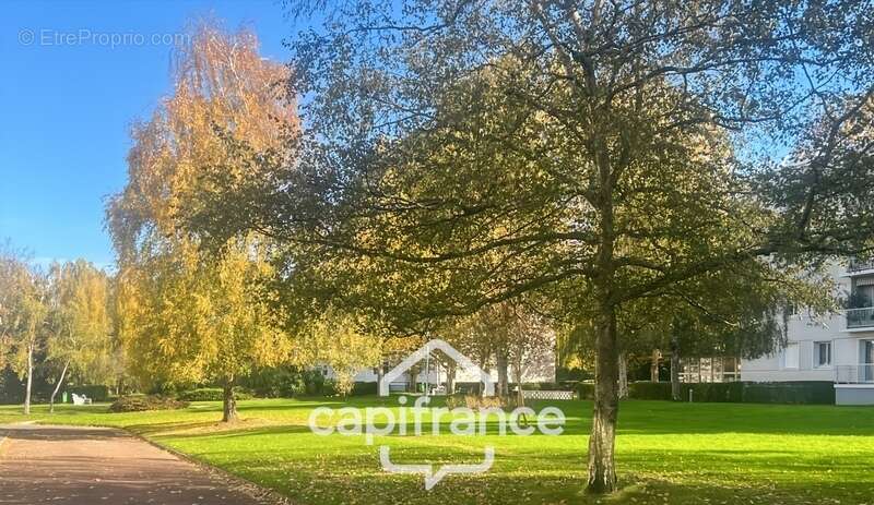 Appartement à VAUCRESSON