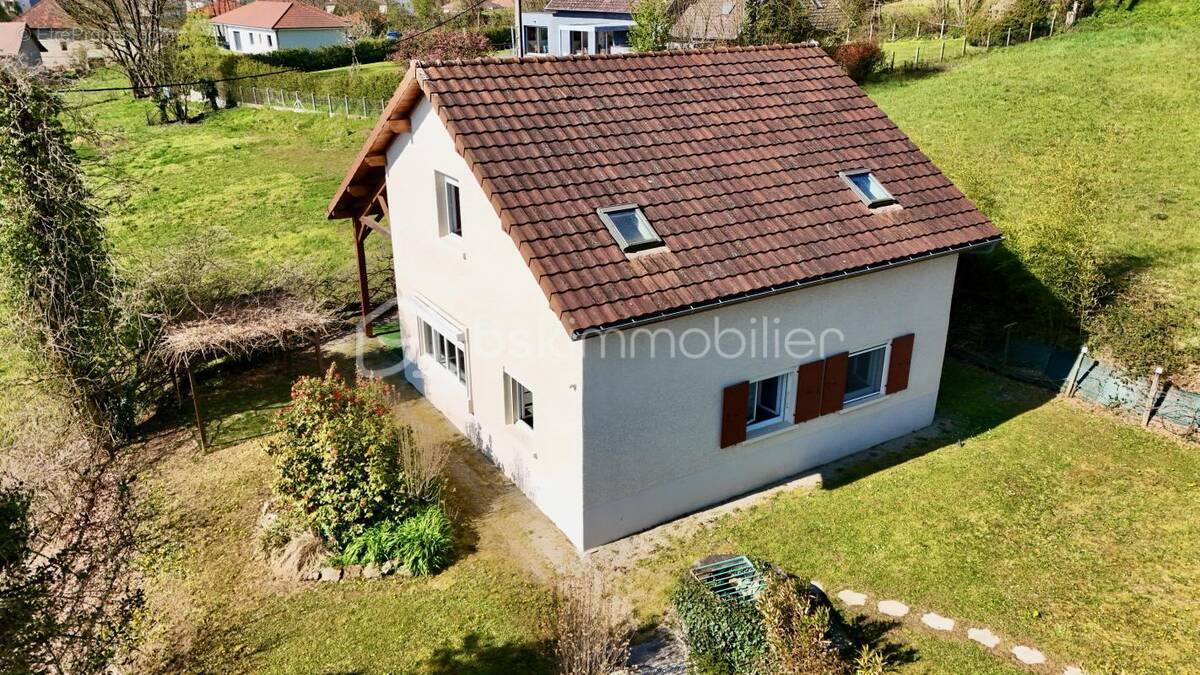 Maison à LE PONT-DE-BEAUVOISIN