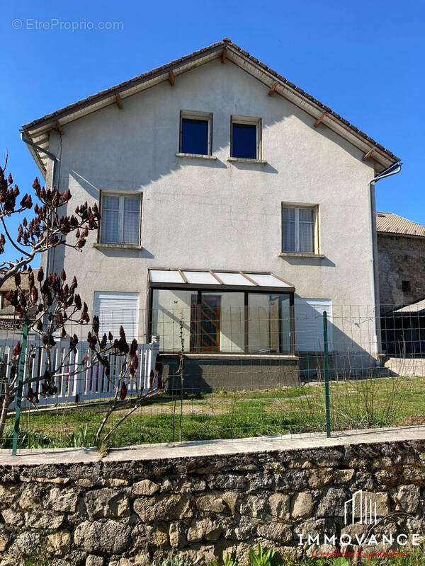 Maison à SAINTE-EULALIE