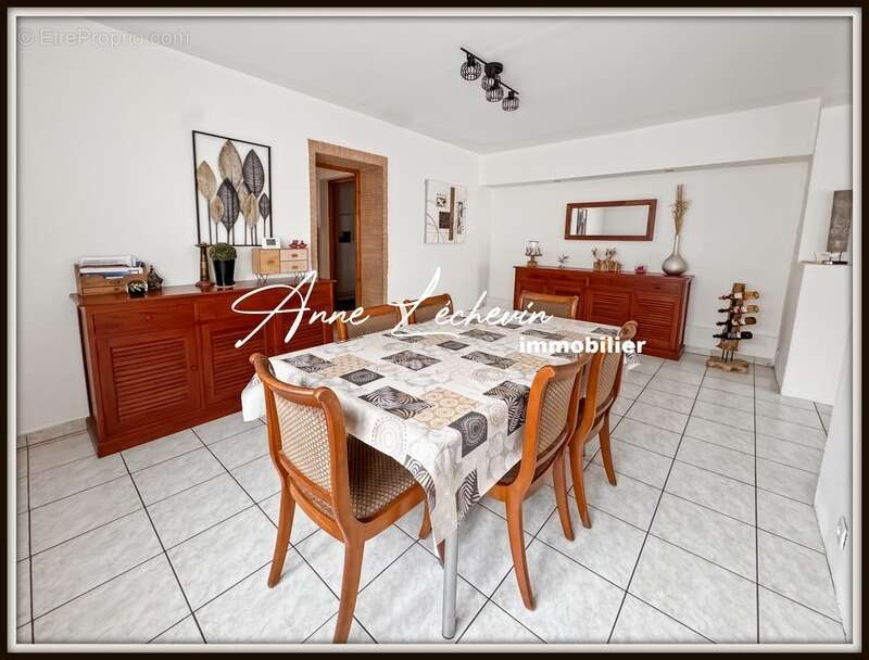 Maison à PROVIN