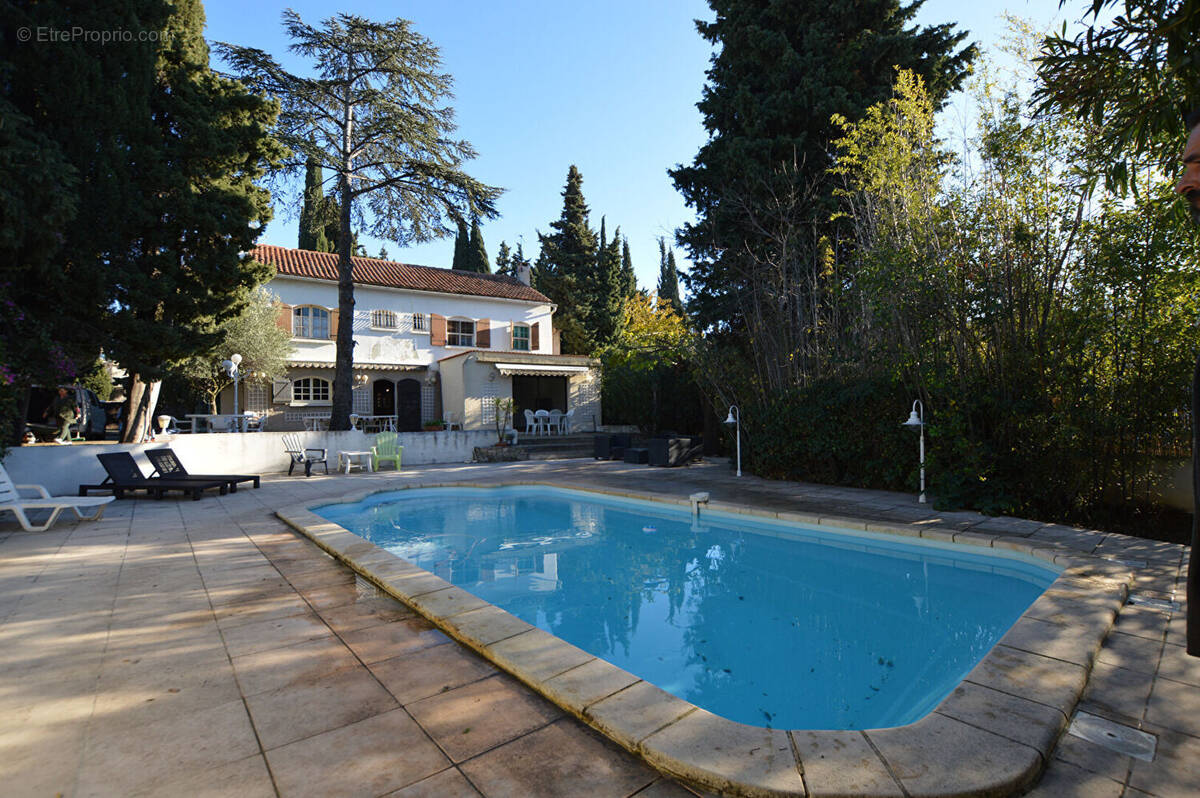 Maison à MARSEILLE-12E