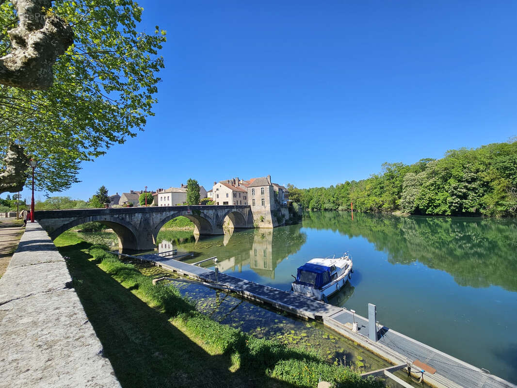 Maison à VERDUN-SUR-LE-DOUBS